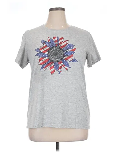 Pre-owned Way To Celebrate! Short Sleeve T-shirt In Silver