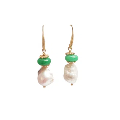Way To Chic Women's Green / White / Gold Baroque Pearls & Jade Earrings