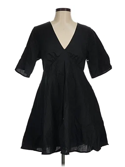 Pre-owned Wayf Casual Dress In Black