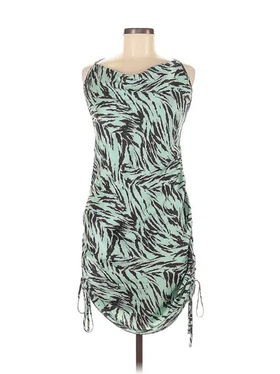 Pre-owned Wayf Casual Dress In Green