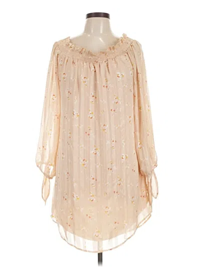 Pre-owned Wayf Casual Dress In Tan