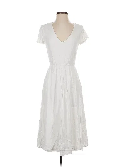 Pre-owned Wayf Casual Dress In White