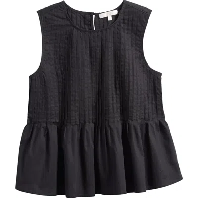 Wayf Gwen Sleeveless Pleated Peplum Top In Black