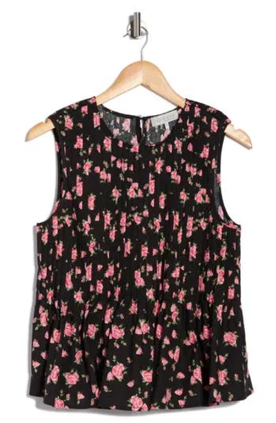 Wayf Pleated Printed Top In Black