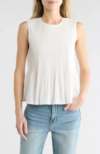 Wayf Pleated Printed Top In White