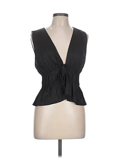 Wayf Sleeveless Blouse In Black