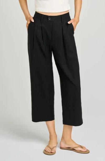 Wayf Stevie Linen Blend Crop Pants In Black