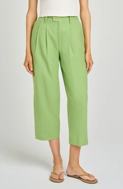 Wayf Stevie Linen Blend Crop Pants In Green