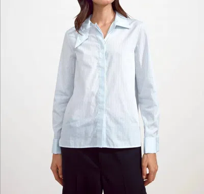We-ar4 Smart Shirt In Pale Blue Stripe