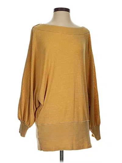 Pre-owned We The Free 3/4 Sleeve T-shirt In Gold