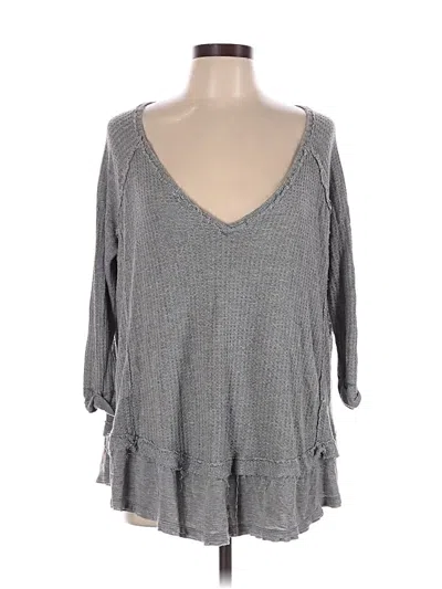 Pre-owned We The Free 3/4 Sleeve T-shirt In Gray