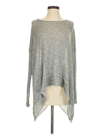 Pre-owned We The Free Poncho In Gray