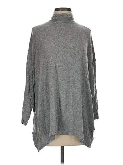 Pre-owned We The Free Poncho In Gray