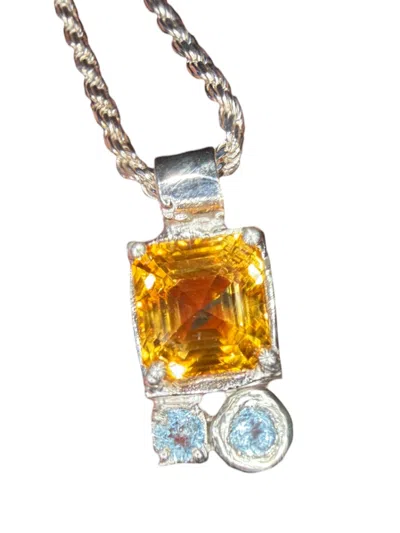 We The Stars Women's Silver Queen Citrine Necklace