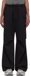 We11 Done Black Tucked Wide Trousers In Black