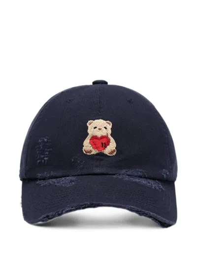 We11 Done Distressed Teddy-bear Baseball Cap In Blue