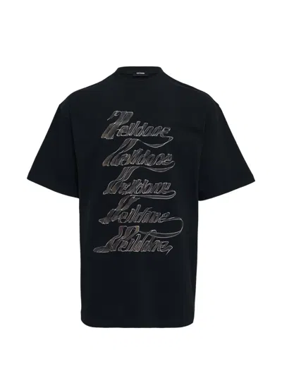 We11 Done Logo-detail T-shirt In Black