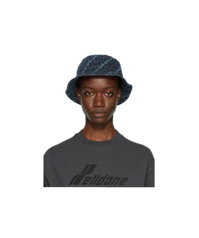 We11 Done Logo Fisherman's Hat In Black