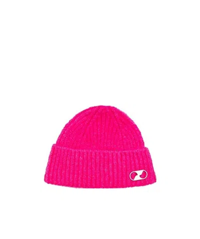 We11 Done Logo Knitted Hat In Pink
