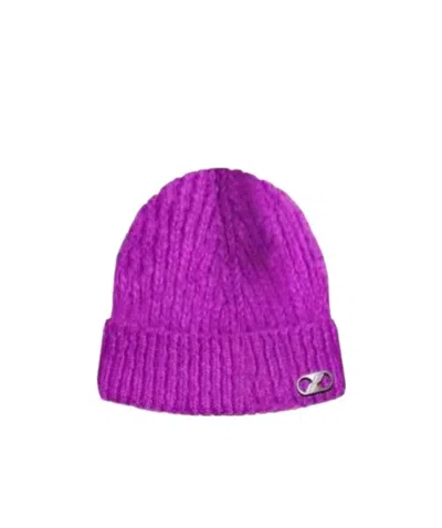 We11 Done Logo Knitted Hat In Purple