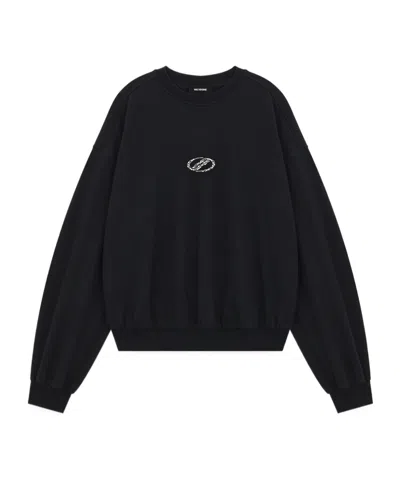 We11 Done Long-sleeved Crew Neck Sweatshirt In Black