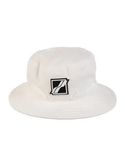 Pre-owned We11 Done Patch Bucket Hat In White