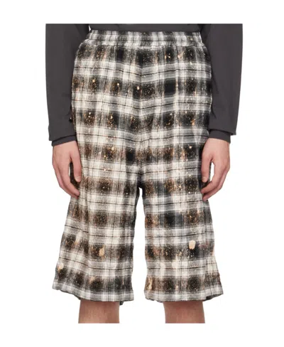 We11 Done Pleated Shorts In Multicolor