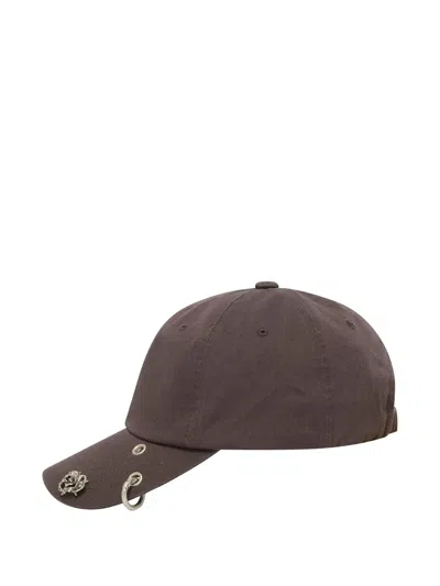 We11 Done Spike Rose Cap In Red
