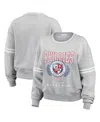 Wear By Erin Andrews Women's Heather Gray Philadelphia Phillies Domestic Crest Pullover Sweatshirt In Heather Gray