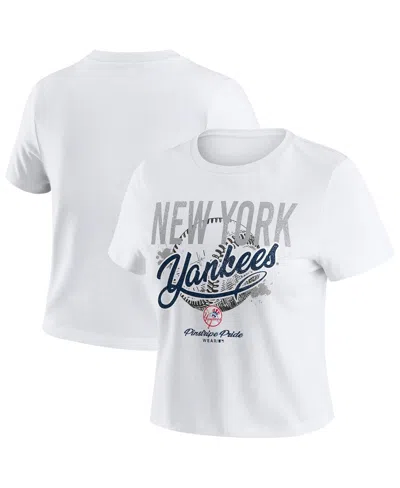 Wear By Erin Andrews Women's White New York Yankees Distressed Cropped Baby T-shirt