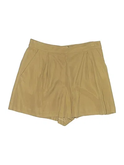 We-ar4 Khaki Shorts In Gold