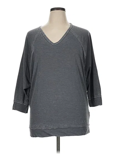 Pre-owned Wearables 3/4 Sleeve T-shirt In Gray