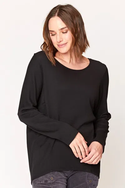 Wearables Abelina Pullover In Black