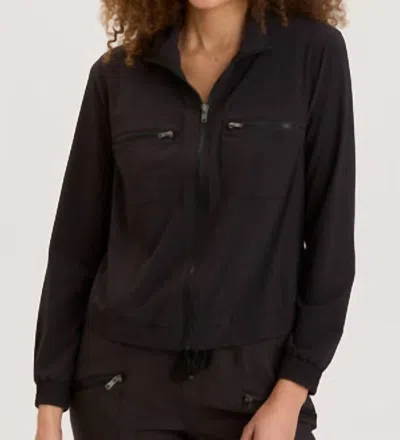 Wearables Active Quinn Bomber Jacket In Black