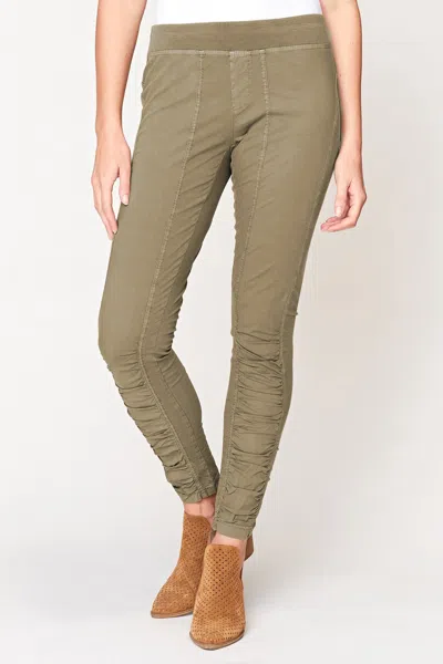 Wearables Alexa Legging In Green