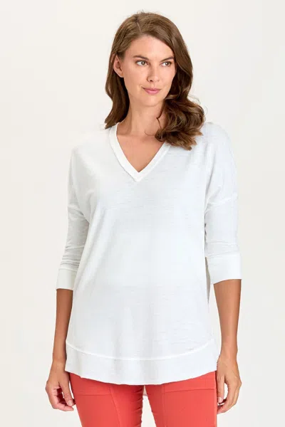 Wearables Fira Pullover In White