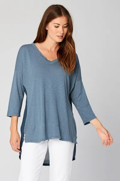 Wearables Isla High-low Top In Blue