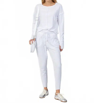 Wearables Kiefer Soft Textured Crepe Pants In White