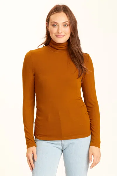 Wearables Lilis Turtleneck In Yellow