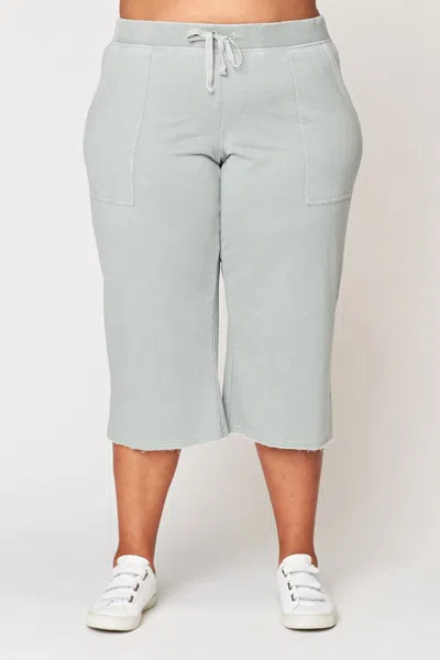 Wearables Scoti Burnout Crop In Green