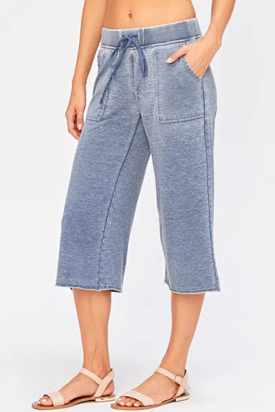 Wearables Scoti Crop In Blue