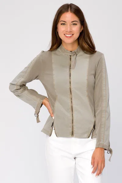 Wearables Serengeti Jacket In Beige