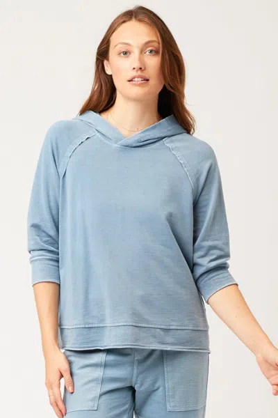 Wearables Shula Hoodie In Blue