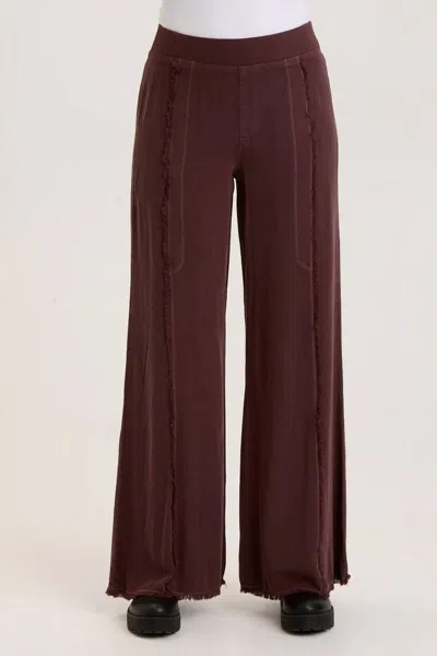 Wearables Twill Trouser In Sarsaparilla