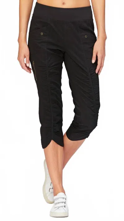 Wearables Women's Iris Crop Pants In Black