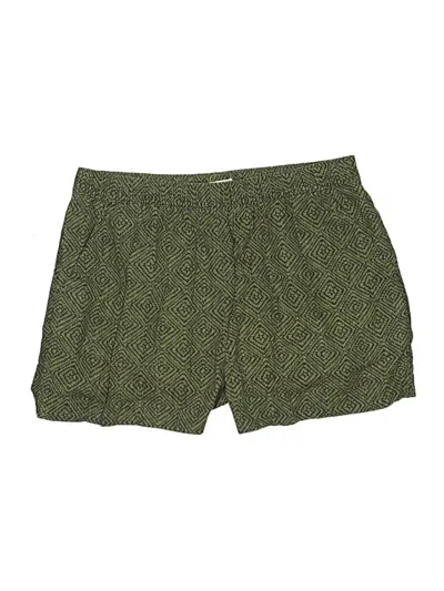 Pre-owned Weatherproof Shorts In Green