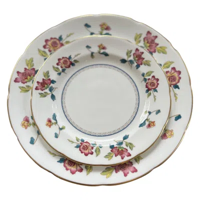 Pre-owned Wedgewood Wedgwood “chinese Flowers” Bone China Dinner Service, 4 Place Settings In Gray