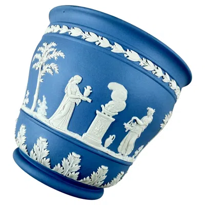 Pre-owned Wedgwood 1970s  Blue Jasperware Cache Pot Jardiniere