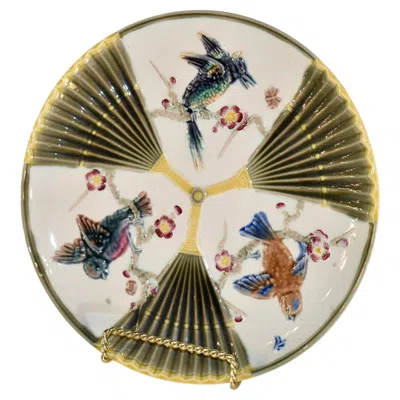 Pre-owned Wedgwood 19th Century  Majolica Bird And Fan Plate In Beige