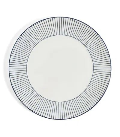Wedgwood Bone China Gio Blue Plate In White